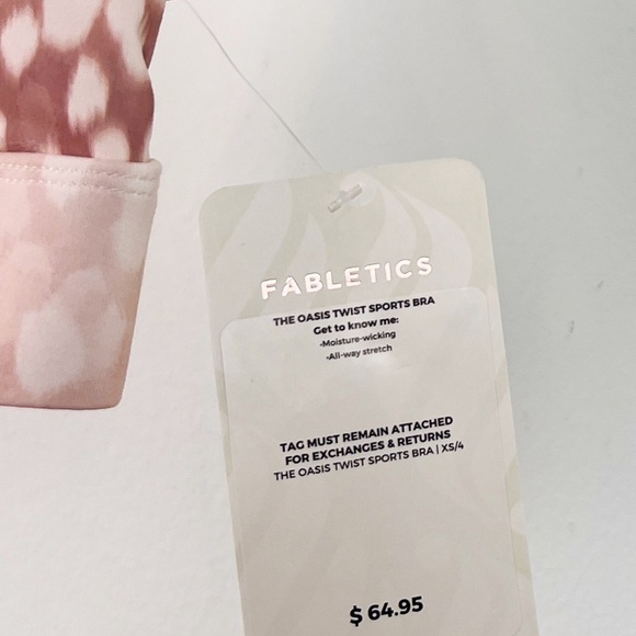 NWT Fabletics Oasis Twist Front Sports Bra - Picture 7 of 7